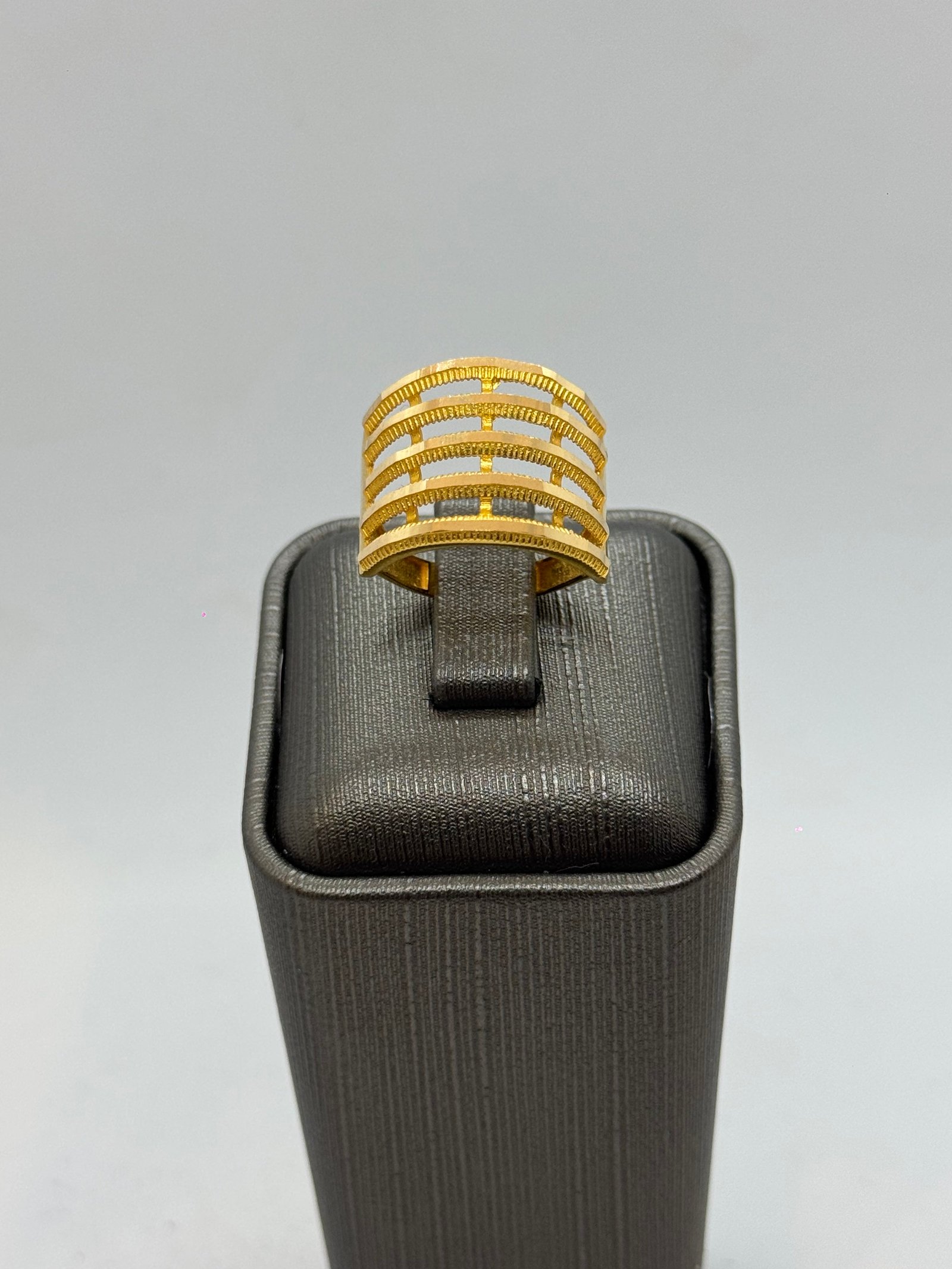 4.04 Gram 14 Ayar Yüzük